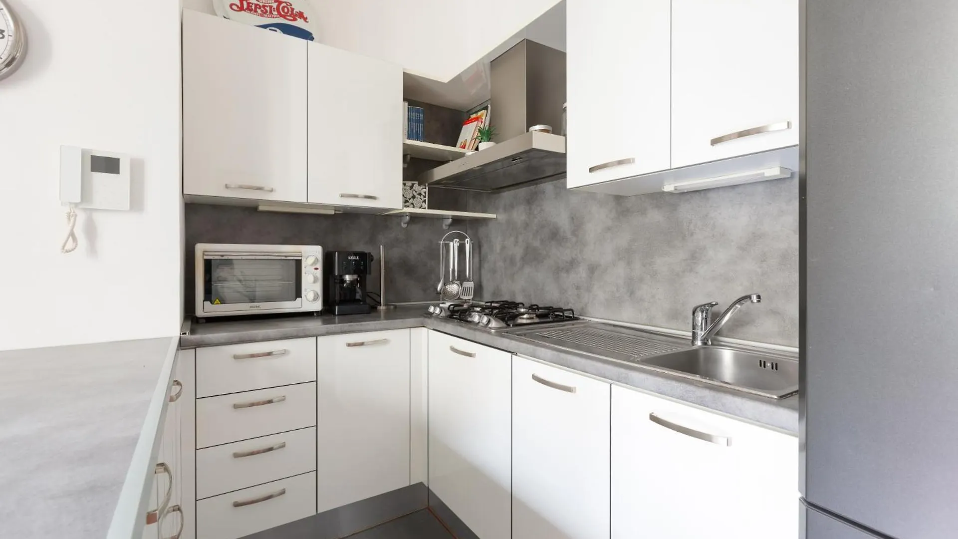 Porta Venezia M1 Cosy Apartment ميلان
